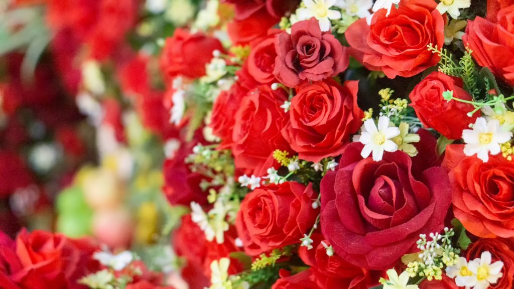 The Top 5 Most Popular Flowers and Their Meanings The Top 5 Most Popular Flowers and Their Meanings